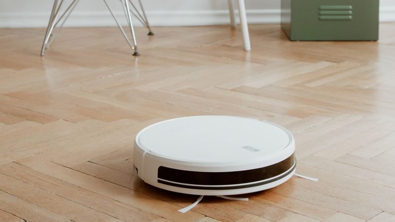 Best Robot Mops (2026): Vac-Mop Combos, Hardwood, Pets & Budget Picks